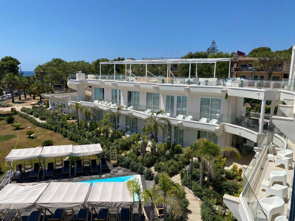 Jonium Hotel - Amazing Sea View And Swimming Pool Pulsano Dış mekan fotoğraf