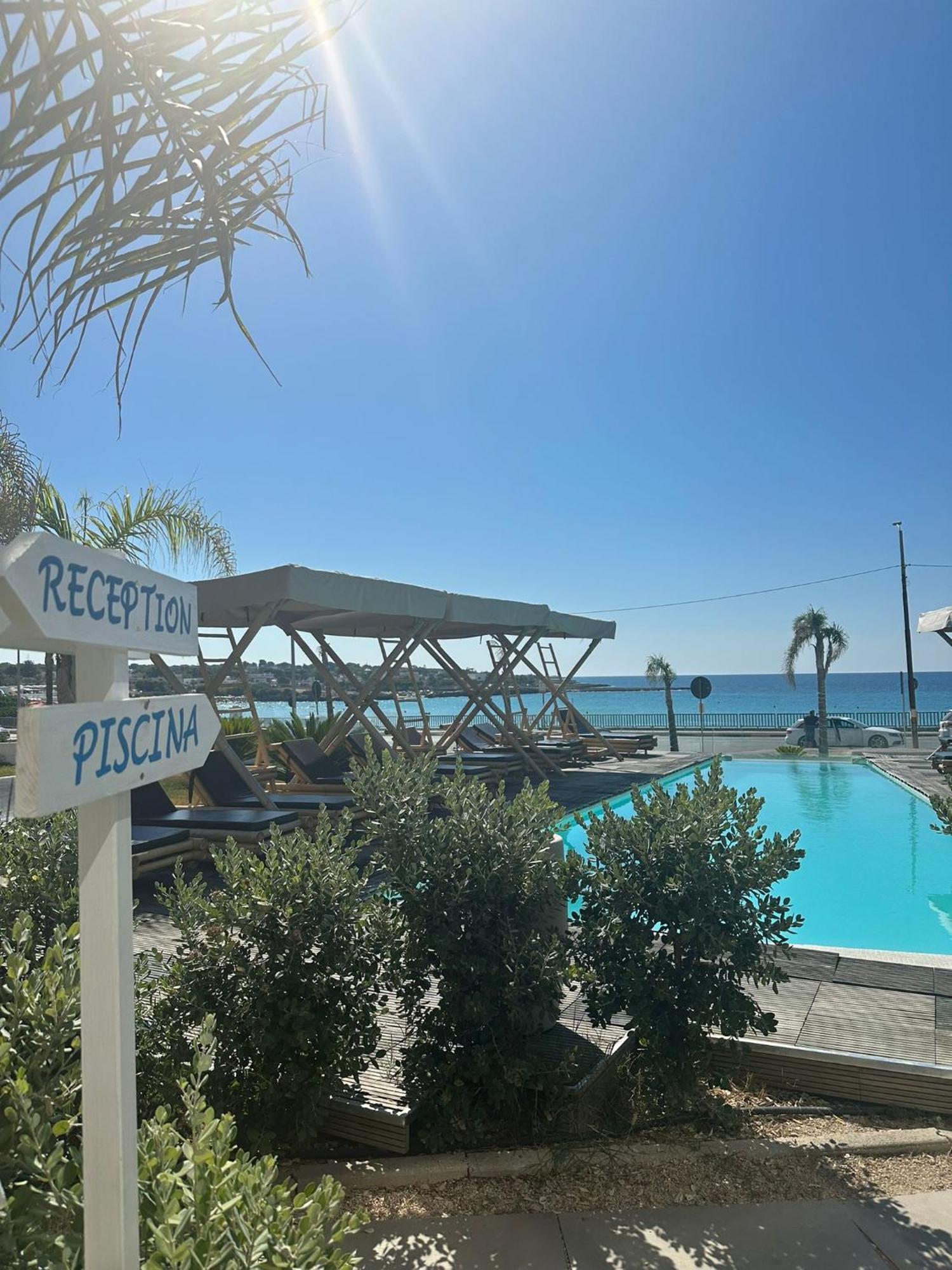Jonium Hotel - Amazing Sea View And Swimming Pool Pulsano Dış mekan fotoğraf