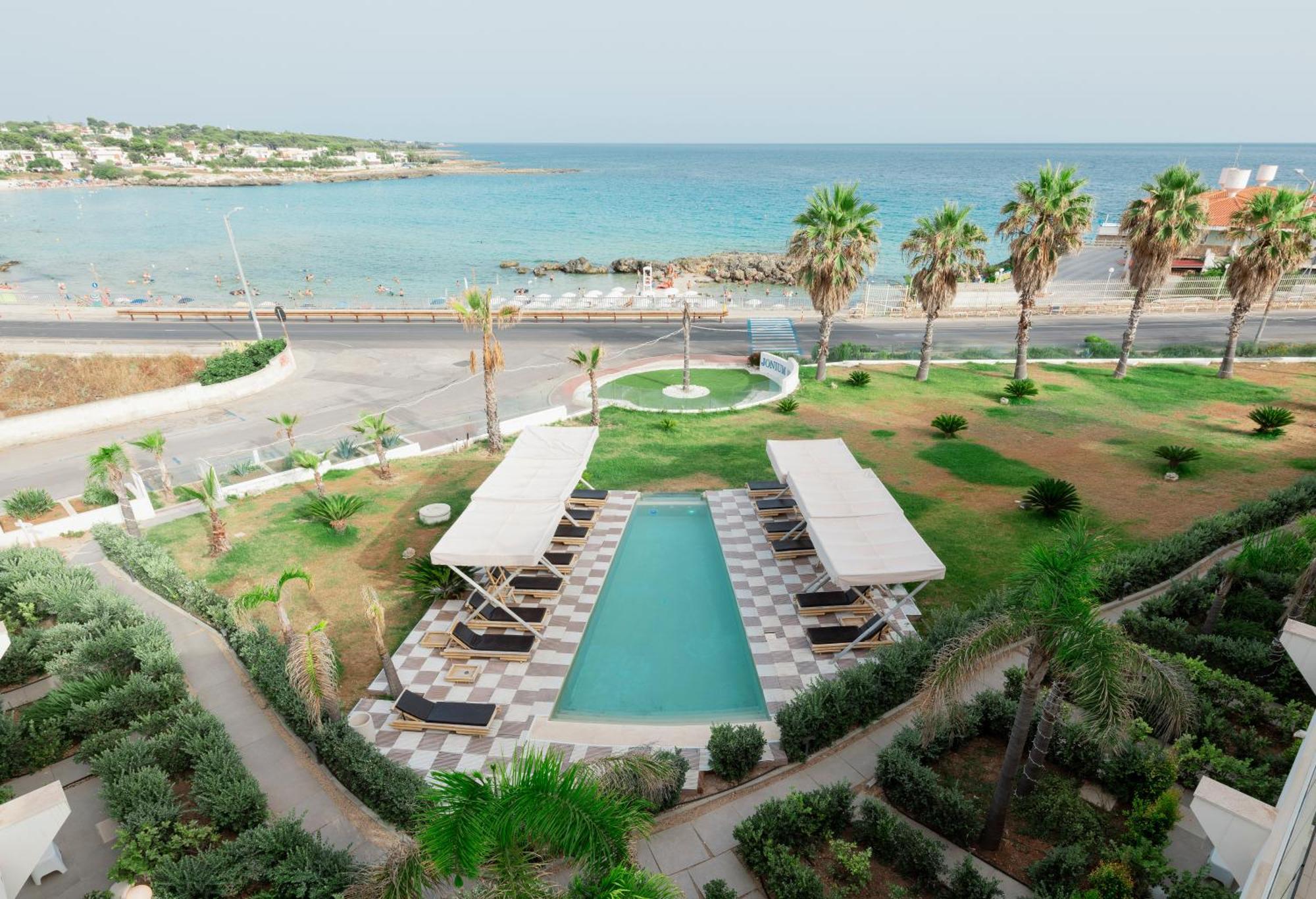 Jonium Hotel - Amazing Sea View And Swimming Pool Pulsano Dış mekan fotoğraf